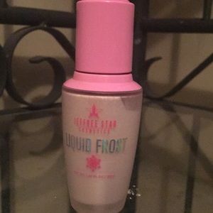 Jeffree Star liquid highlighter